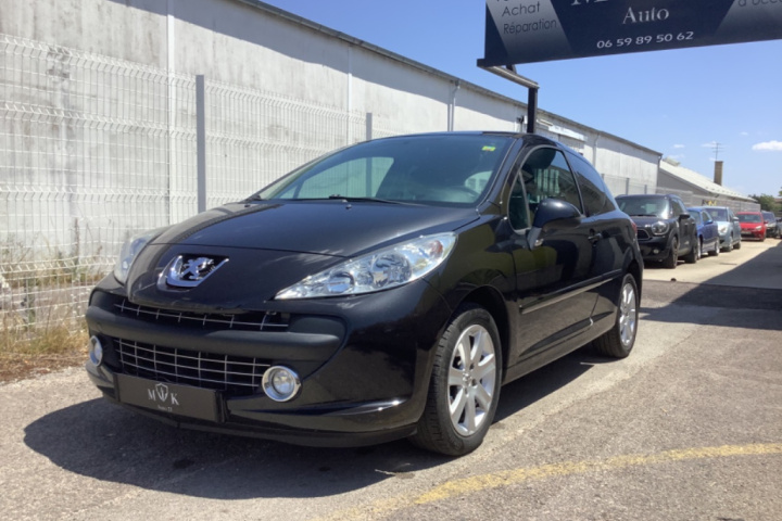 PEUGEOT 207