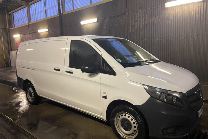 MERCEDES VITO TOURER